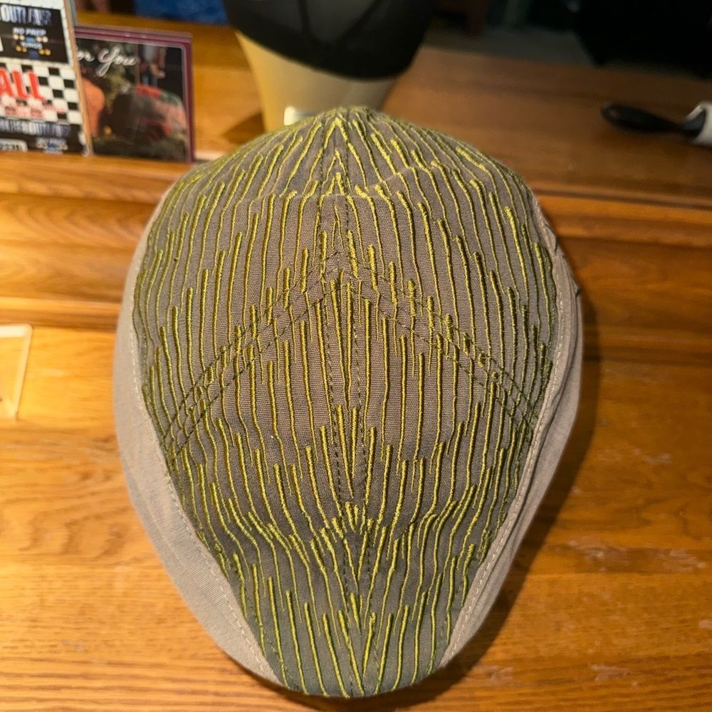 Goorin Brothers Gree/Gray Striped Flat Scally Cap - Picture 5 of 7